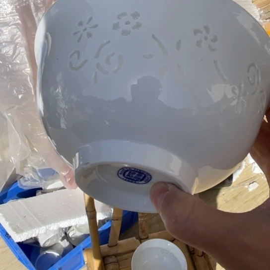 平***️瓷片陶瓷6英寸玲珑微瑕