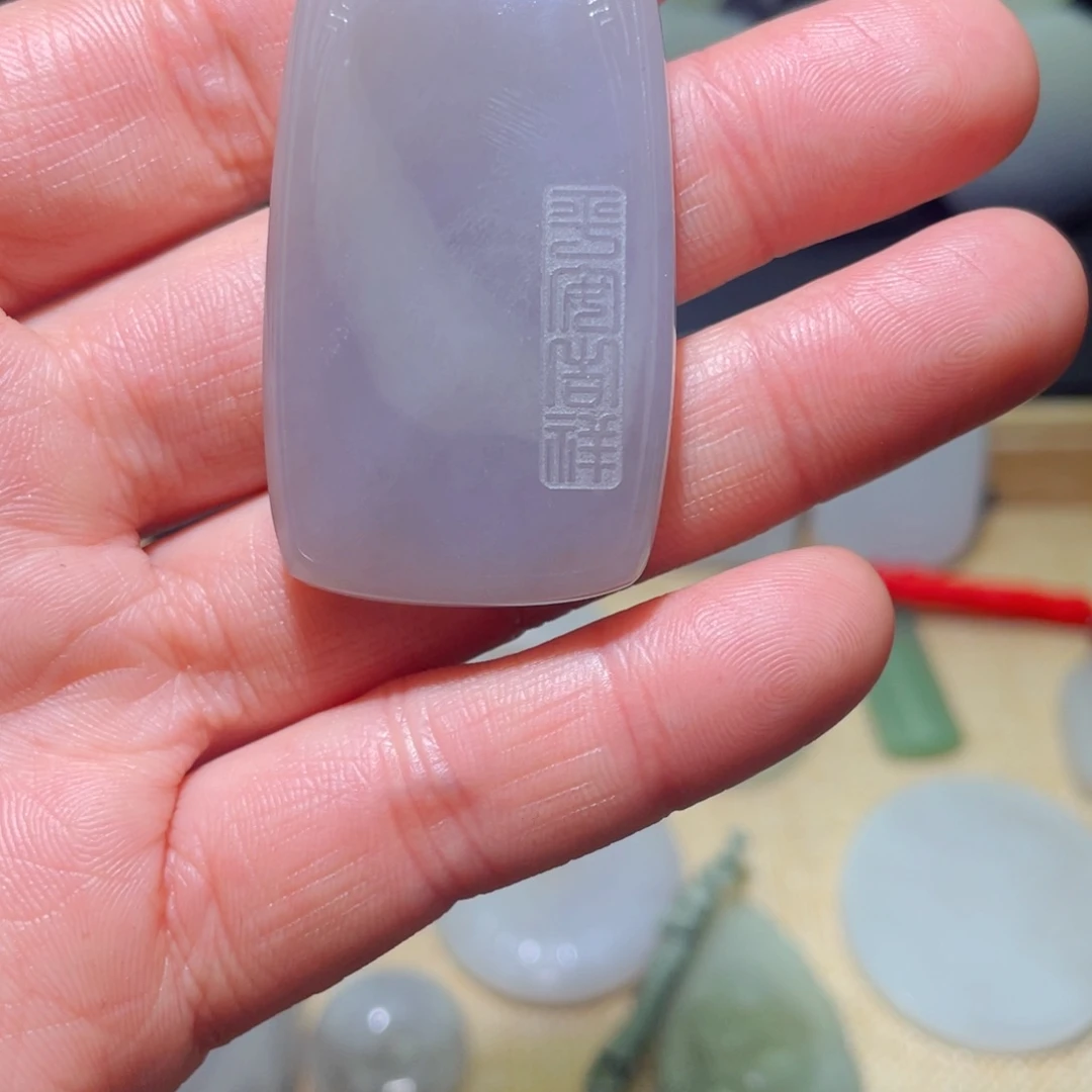 和田玉颈饰未镶嵌禅**林