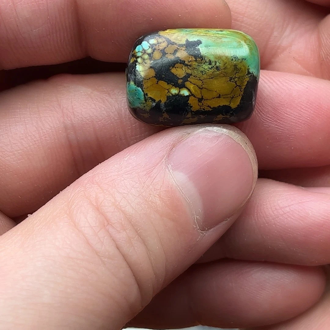 绿松石未镶嵌吊坠(赠链)