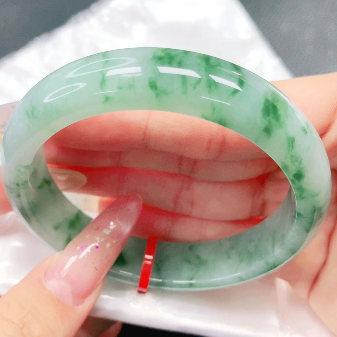 翡翠未镶嵌手镯57