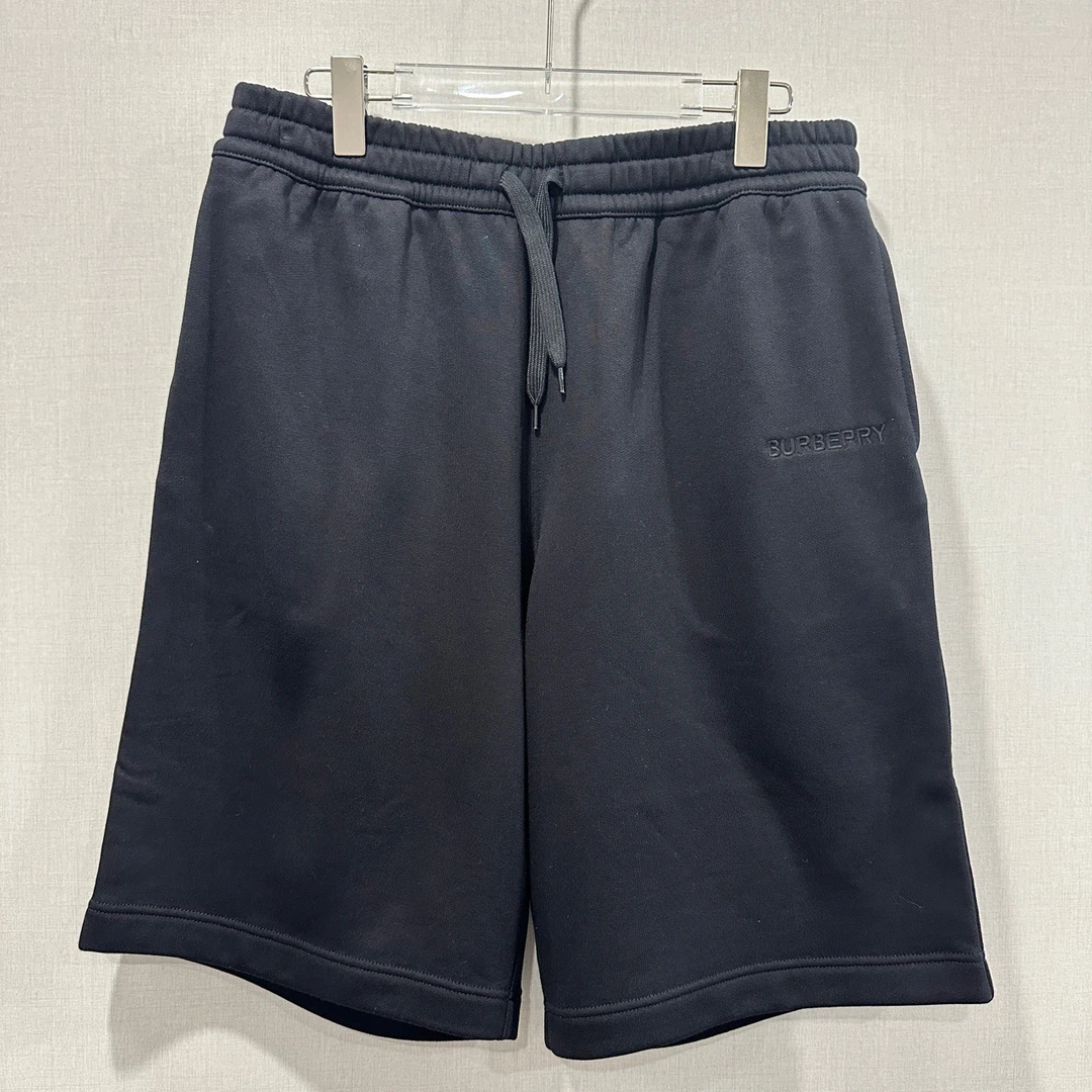 99新 BURBERRY/博柏利 黑色刺绣短裤 尺码：M 11104