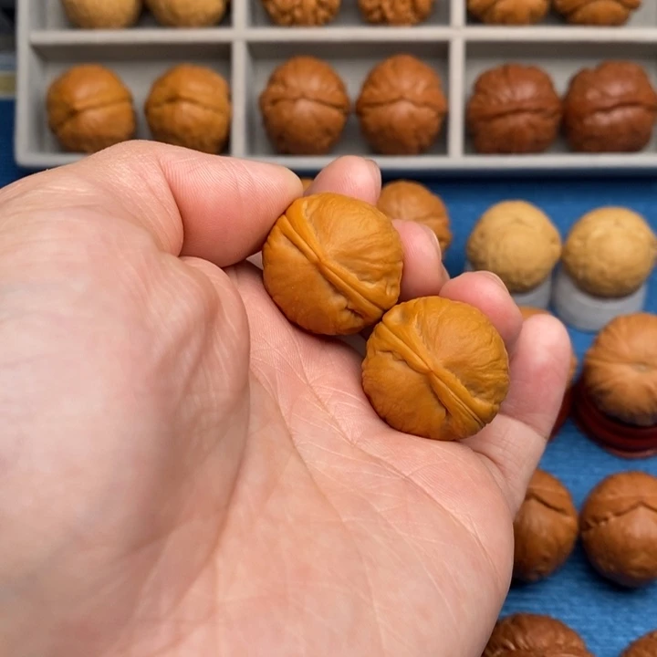 把件文玩核桃龙珠