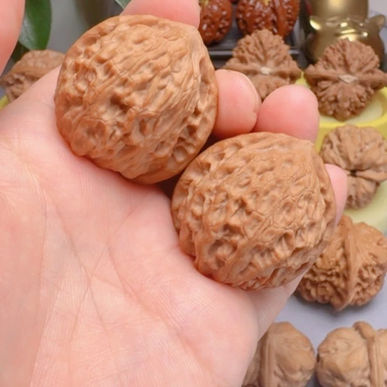 金牛全品文玩核桃