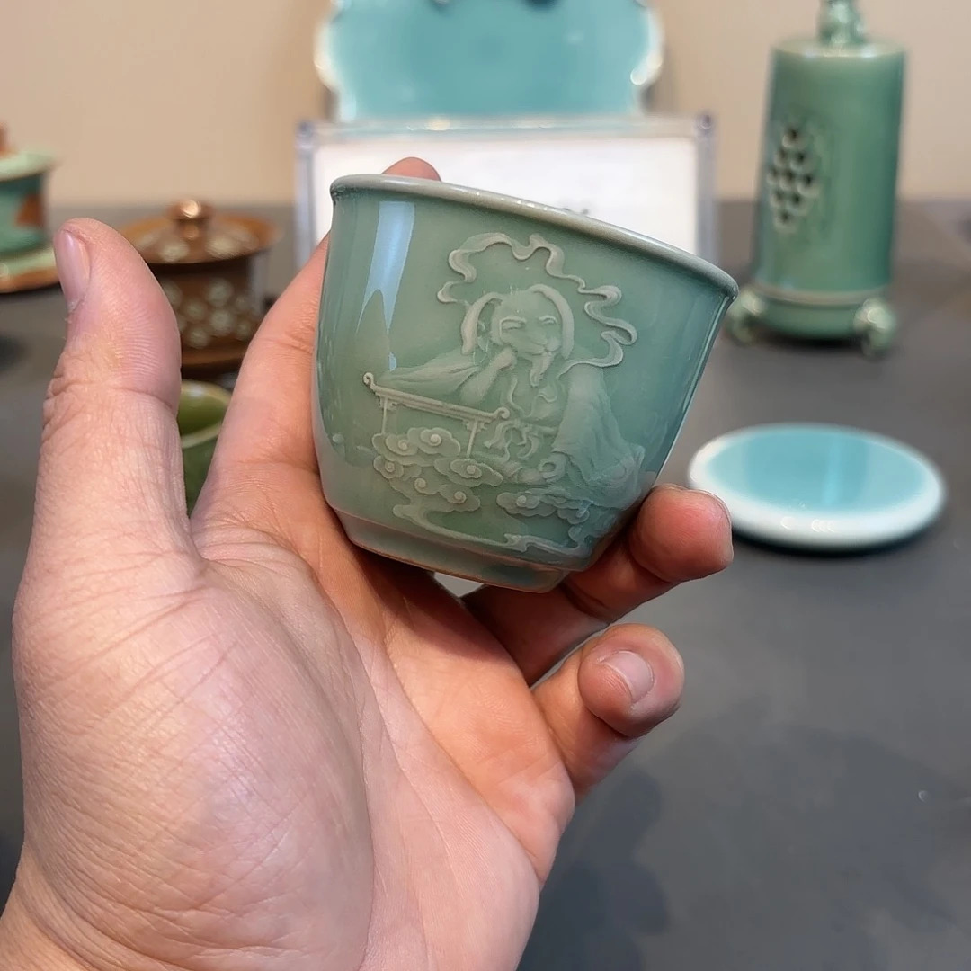 瓷片龙泉青瓷福利青瓷