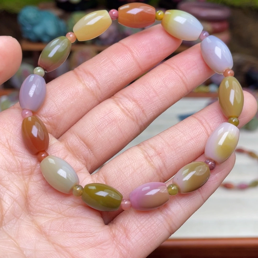 玛瑙/玉髓珠宝半成品未镶嵌?****?盐源玛瑙福利手串