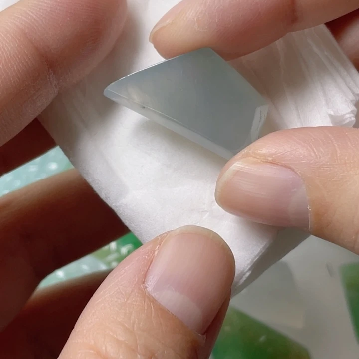 定制翡翠未镶嵌包工