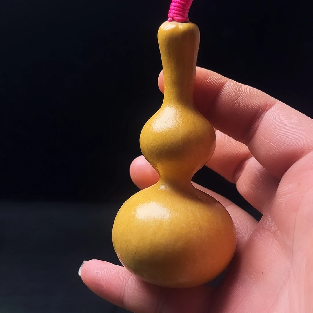 朱***。精品天津嘴八宝葫芦