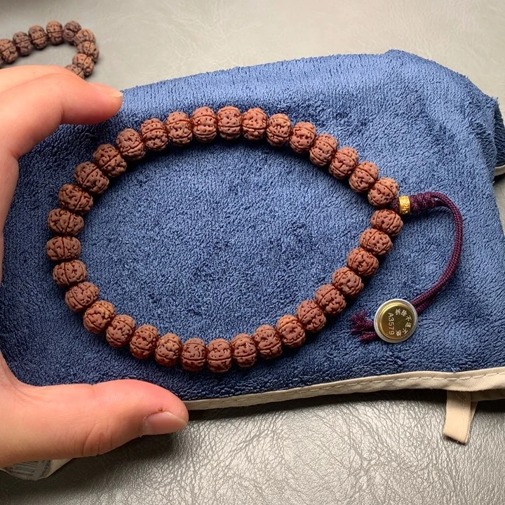 唯***安金刚菩提吊坠老树王