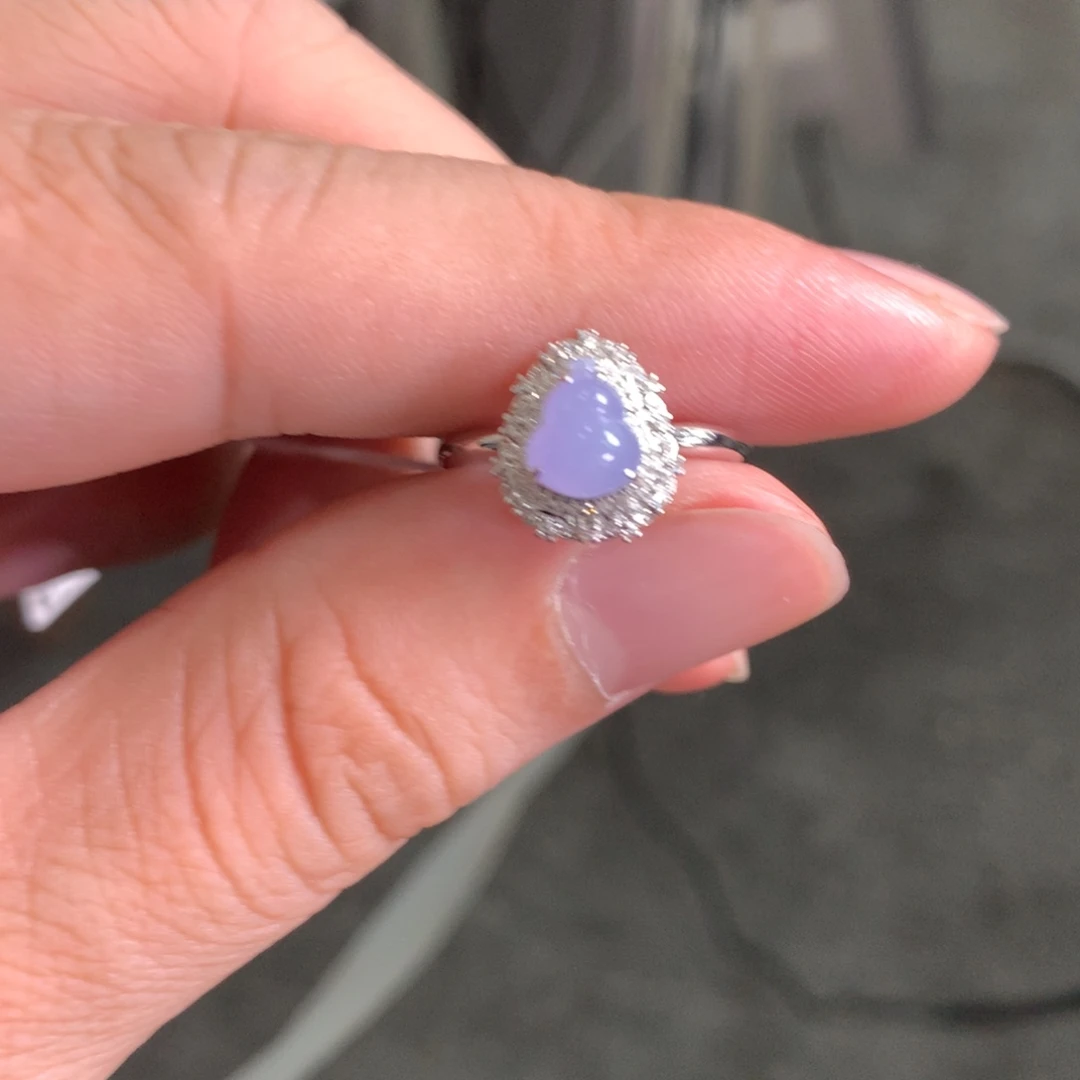 翡翠18K金镶嵌戒指翡翠