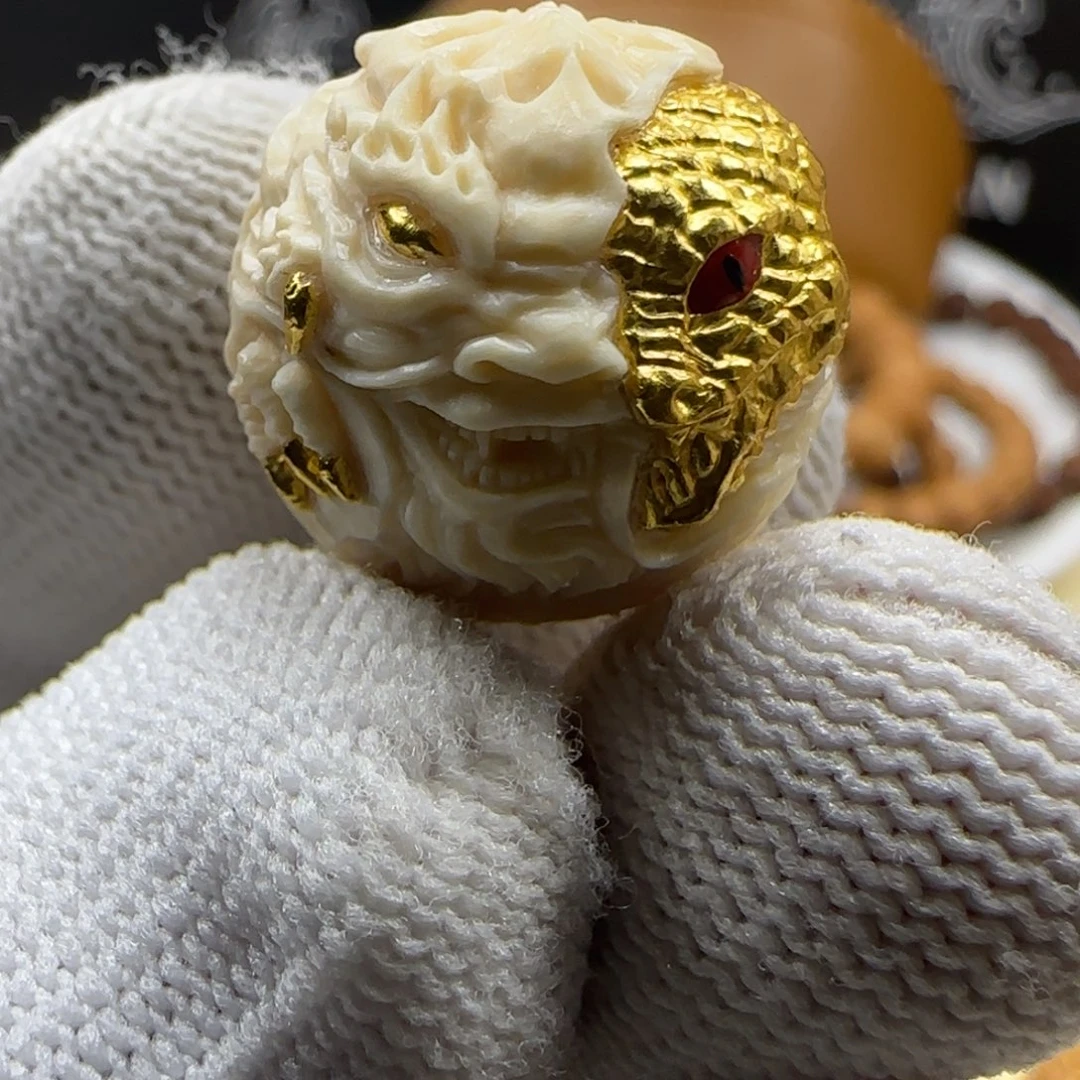 猴头核桃吊坠龙蛇之变镶嵌24k