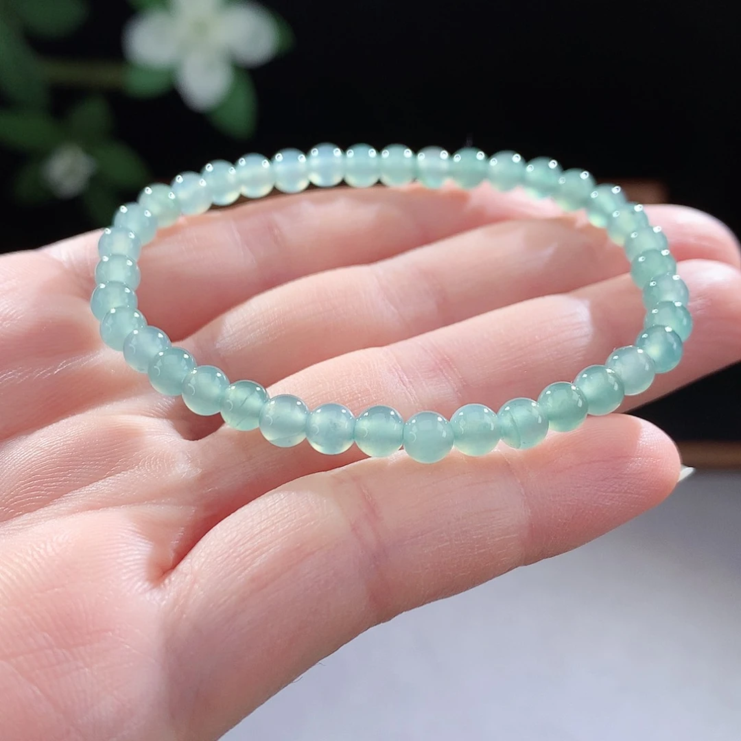 未镶嵌手镯（圆镯）翡翠