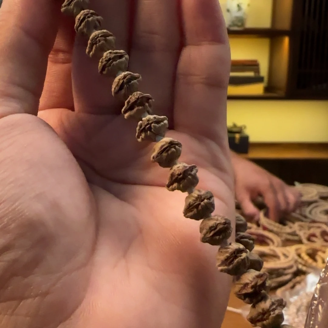 乐****手串柏香籽/百香籽手持