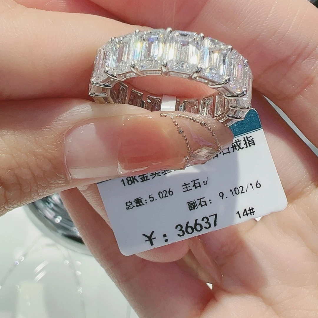 合成钻石18K金镶嵌月***头培育