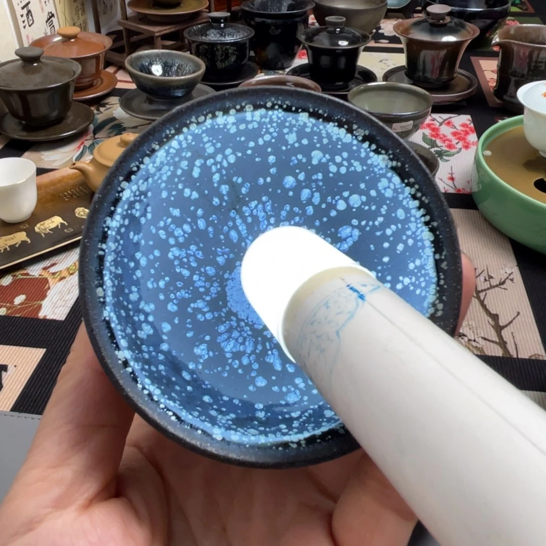 茶盏黑底银滴建盏