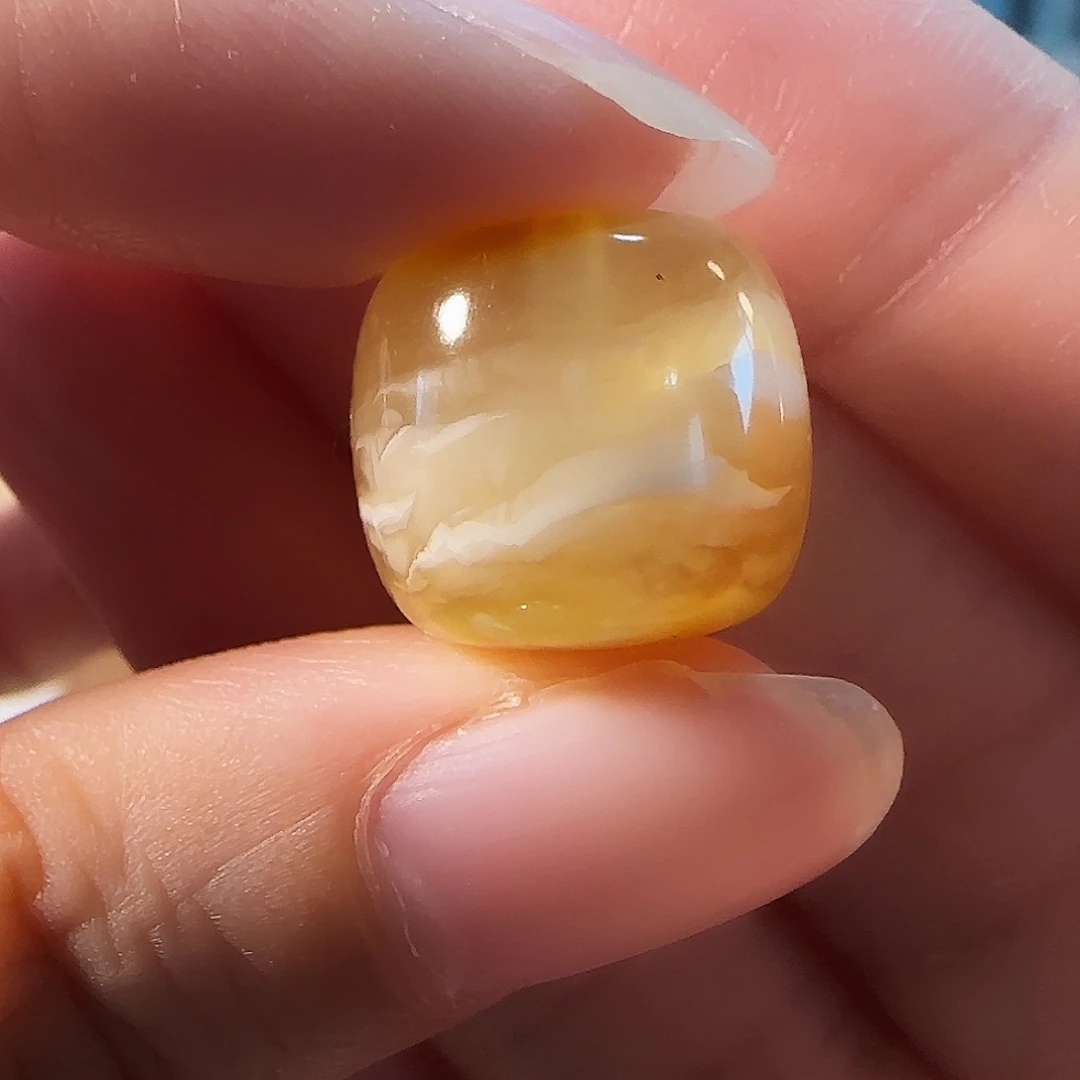 蜜蜡未镶嵌裸石14.1mm单珠微瑕