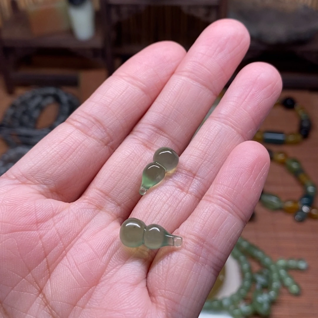 野****蛇纹石玉未镶嵌摆件