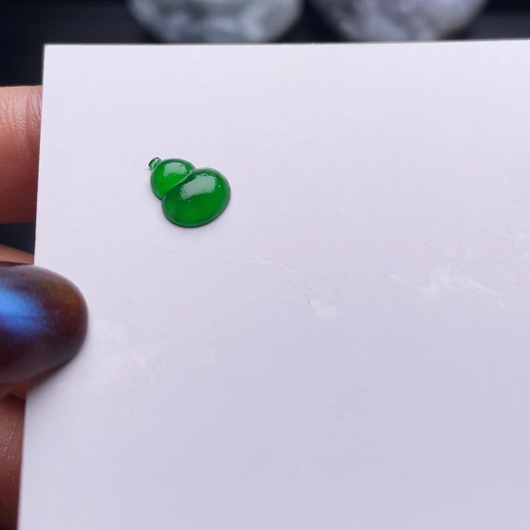 未镶嵌定制翡翠M***六天然