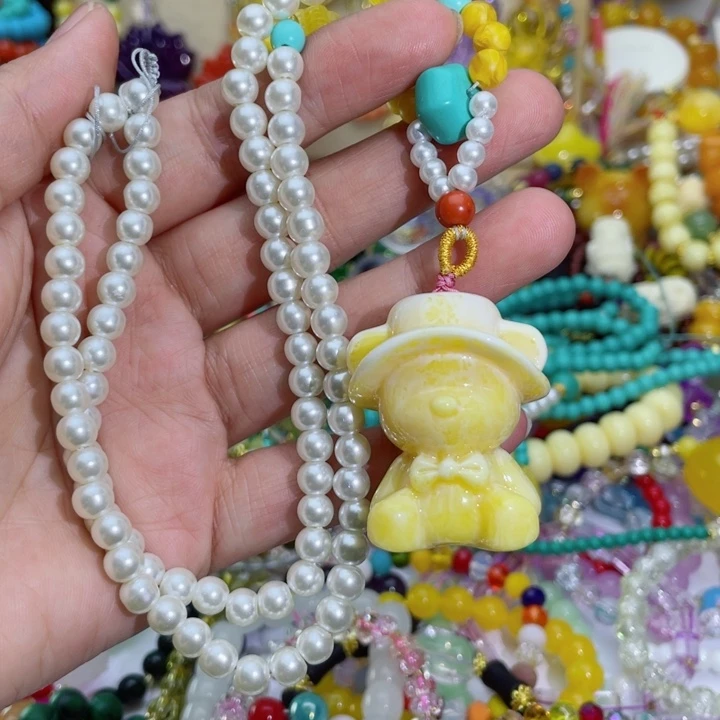 树脂制品130号小熊毛衣链