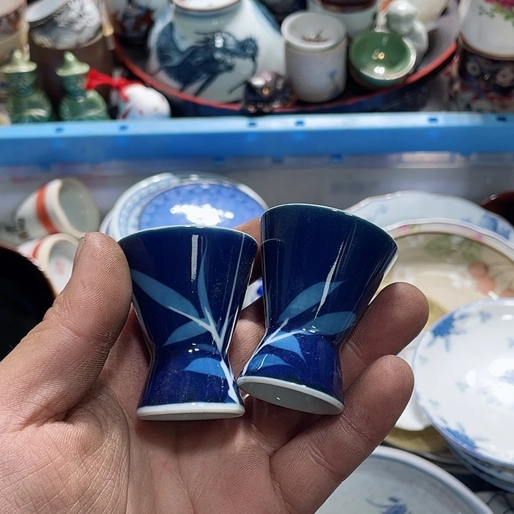 瓷片饿到想吃东西的人