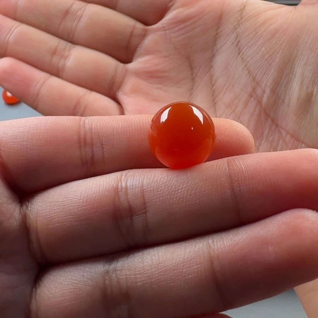 南红玛瑙未镶嵌圆珠15.1mm
