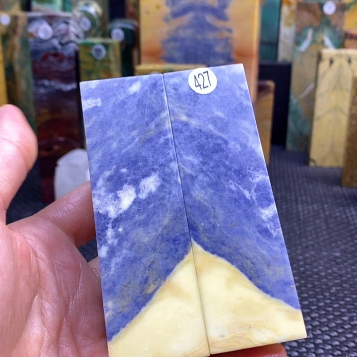 四川石东**舞青田石印章石