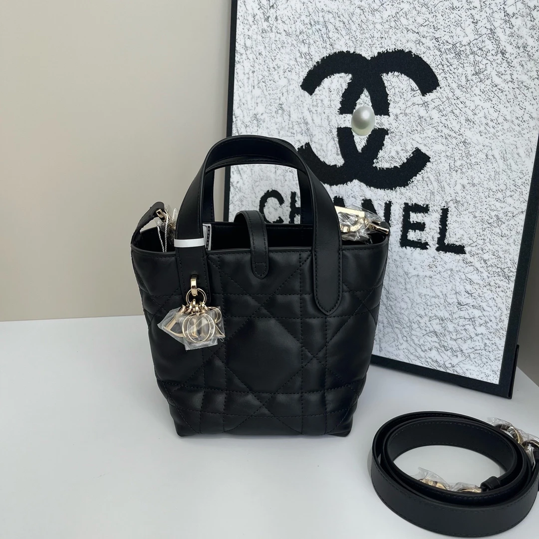 99新 DIOR/迪奥 tourjours土著mini黑金 25年