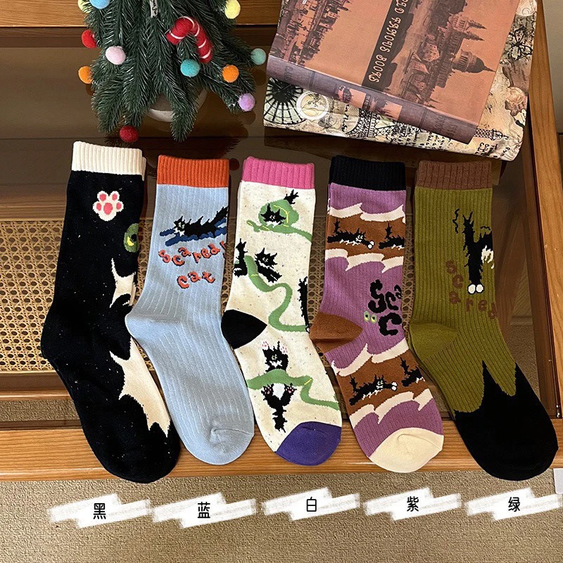 【全店满30包邮】 2025插画韩系时尚炸毛猫卡通秋冬新款棉袜女中筒