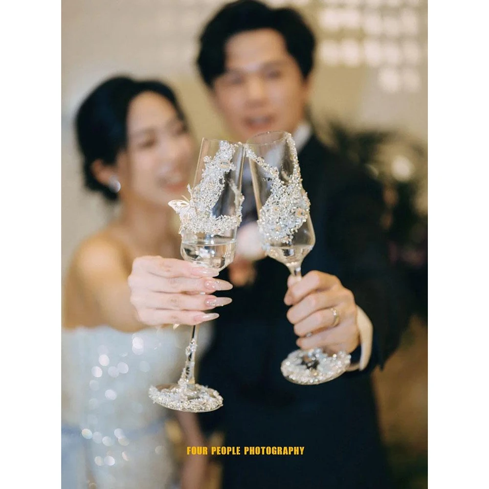 新人婚礼敬酒杯创意香槟高脚杯一对自制碎钻diy材料包订婚礼物