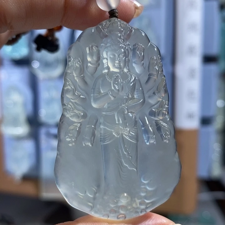 岫玉未镶嵌颈饰吊坠