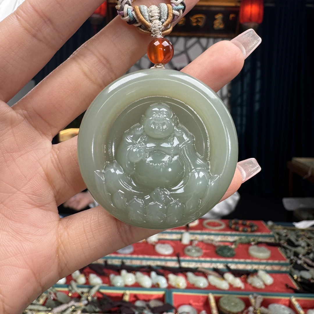 和田玉挂件佛光普照六字真言莲花佛牌（46×12）