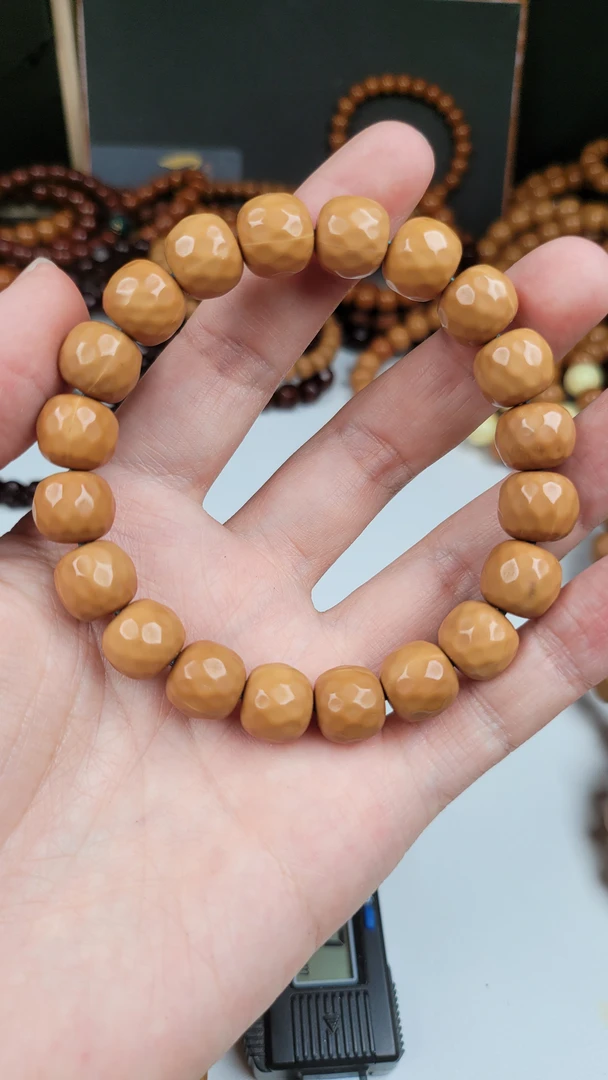 猴头核桃手串大老行钻石全品