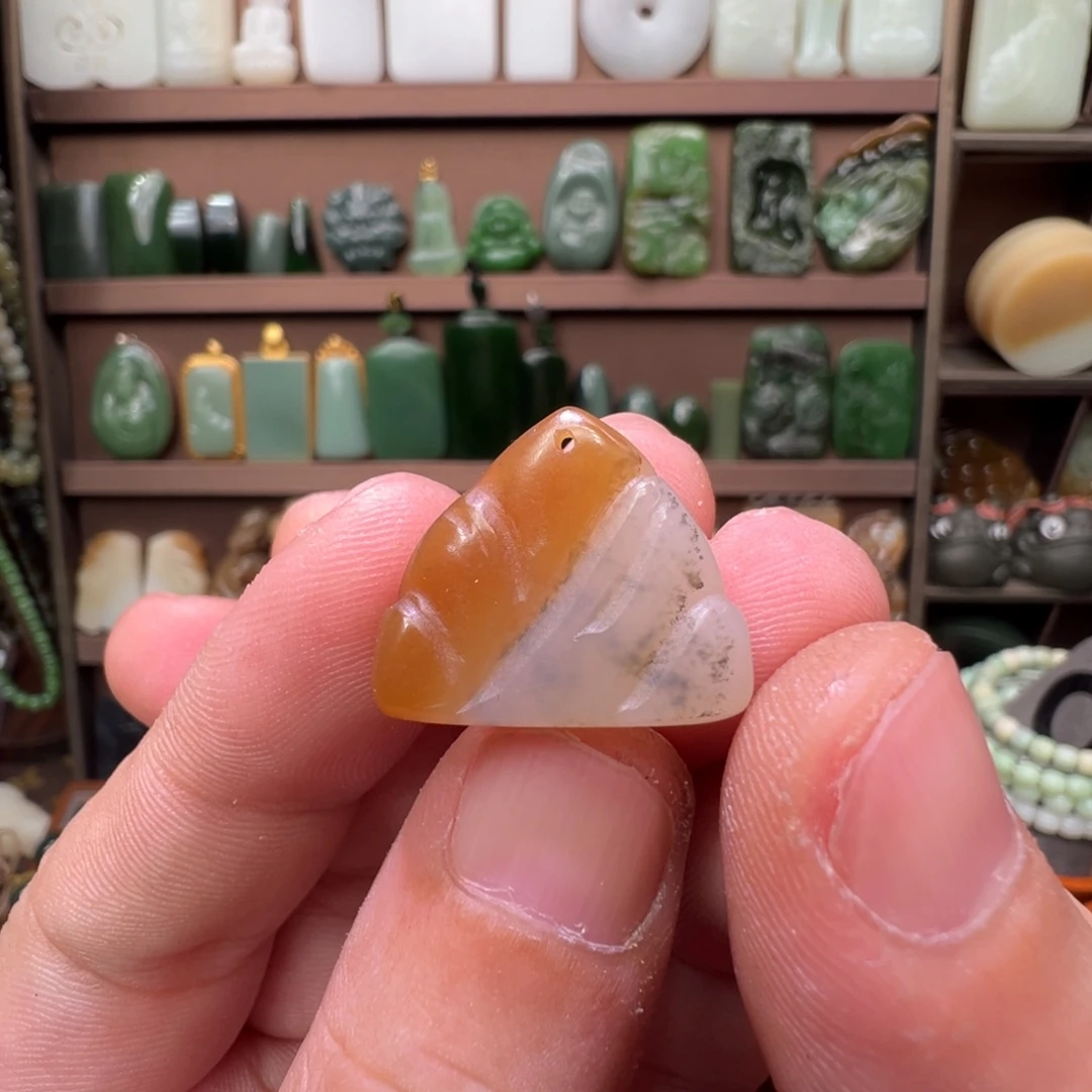 和田玉未镶嵌颈饰新疆且末金山糖白飘点墨青花特色超值推荐福利8