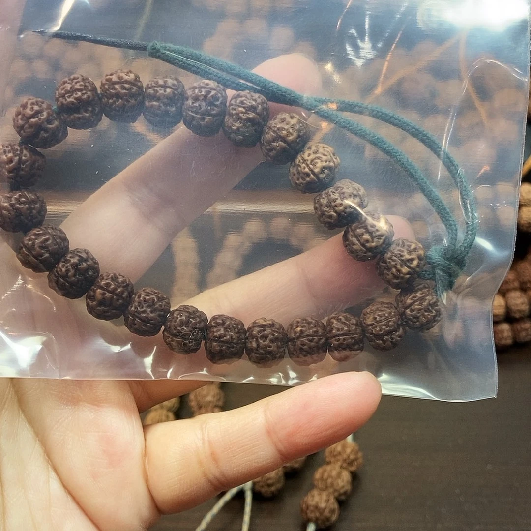 金刚菩提吊坠串****?精挑蜂后单圈