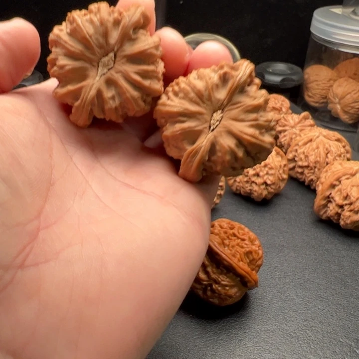 把件文玩核桃44闷白