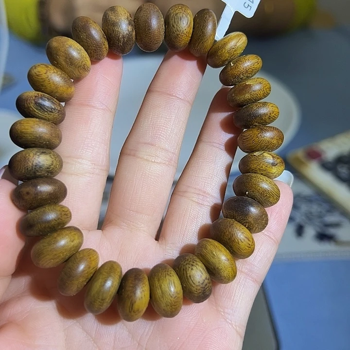 沉香沉香碎屑九九沉树丁虫漏单圈白棋15