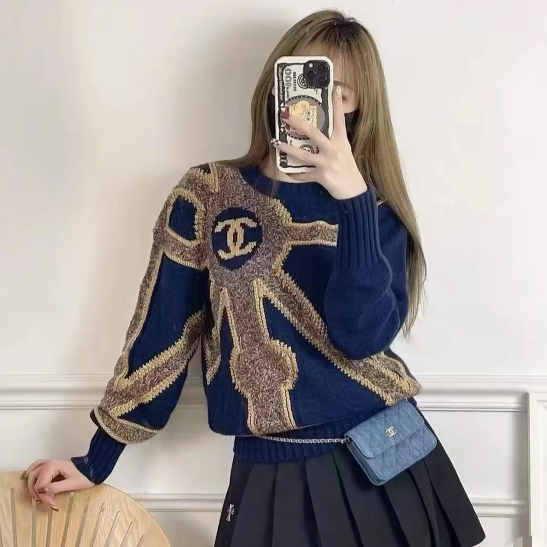未使用 Chanel/香奈儿 002460 图案印花圆领套头长袖毛衣 38码