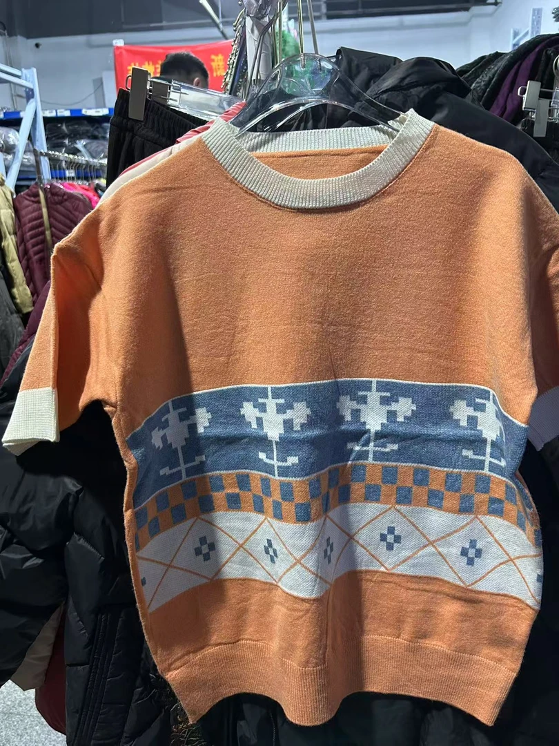 鄂尔多斯市专柜正品简约纯色针织毛衫