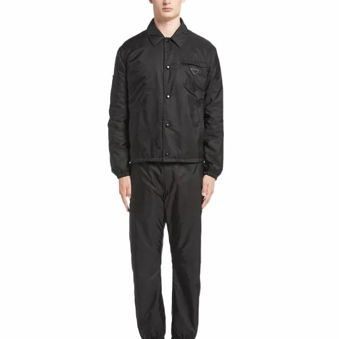 99新 Prada/普拉达 03777/黑色纯色logo三角标薄棉夹克外套/46码