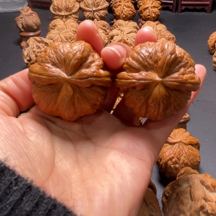 元宝两棱挂角核桃哈哈哈哈哈哈哈