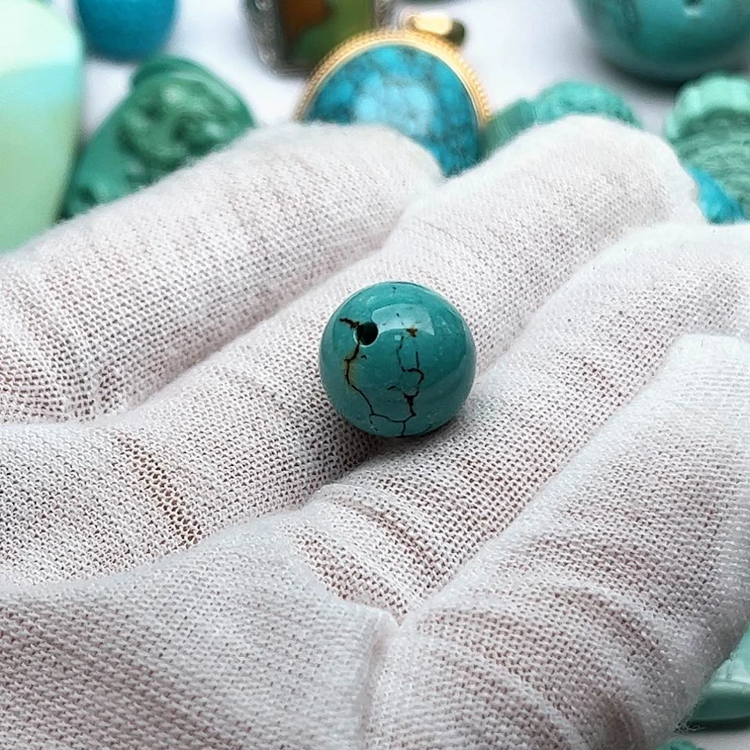 未镶嵌绿松石珠宝奇石