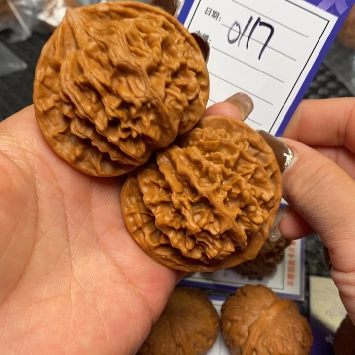 文玩核桃把件0117龙鳞53