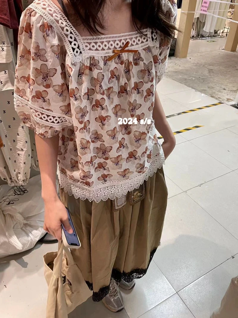 【X63】H#蕾丝拼接百搭印花方领上衣