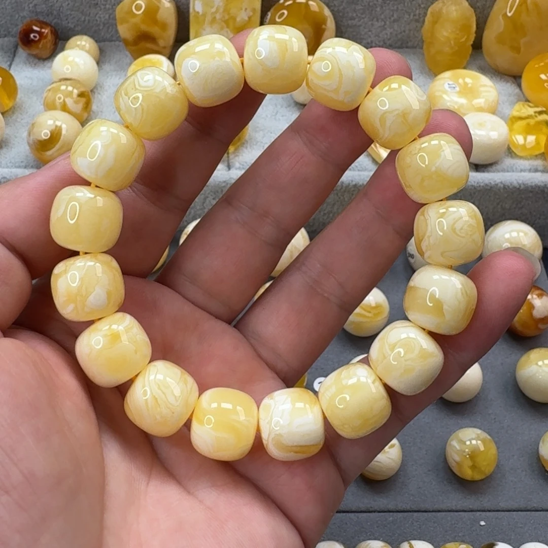 裸石琥珀未镶嵌同料手串