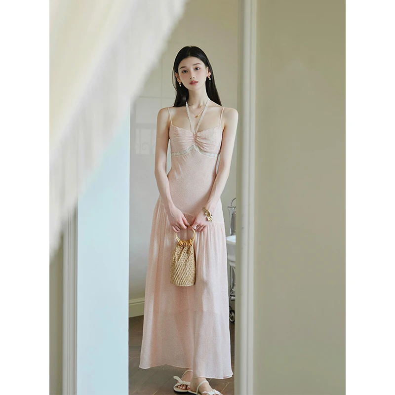 且可ChillCozy 夜莺 “南法vibe”度假风挂脖吊带连衣裙