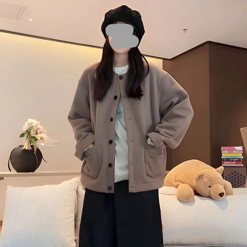 休闲风百搭宽松显瘦圆领长袖外套女2025冬季新款通勤气质纯色上衣