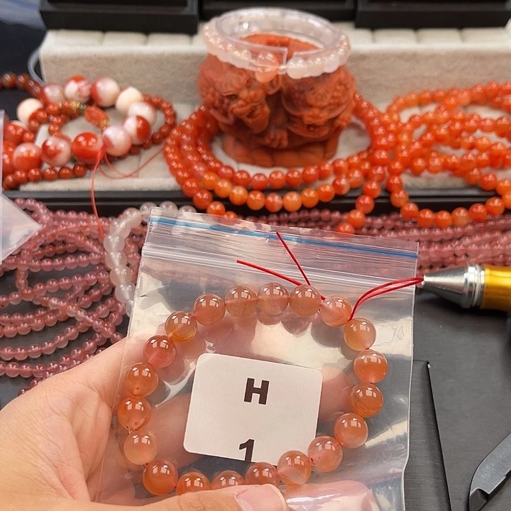 南红玛瑙未镶嵌多样性发货默认微瑕称重10mm