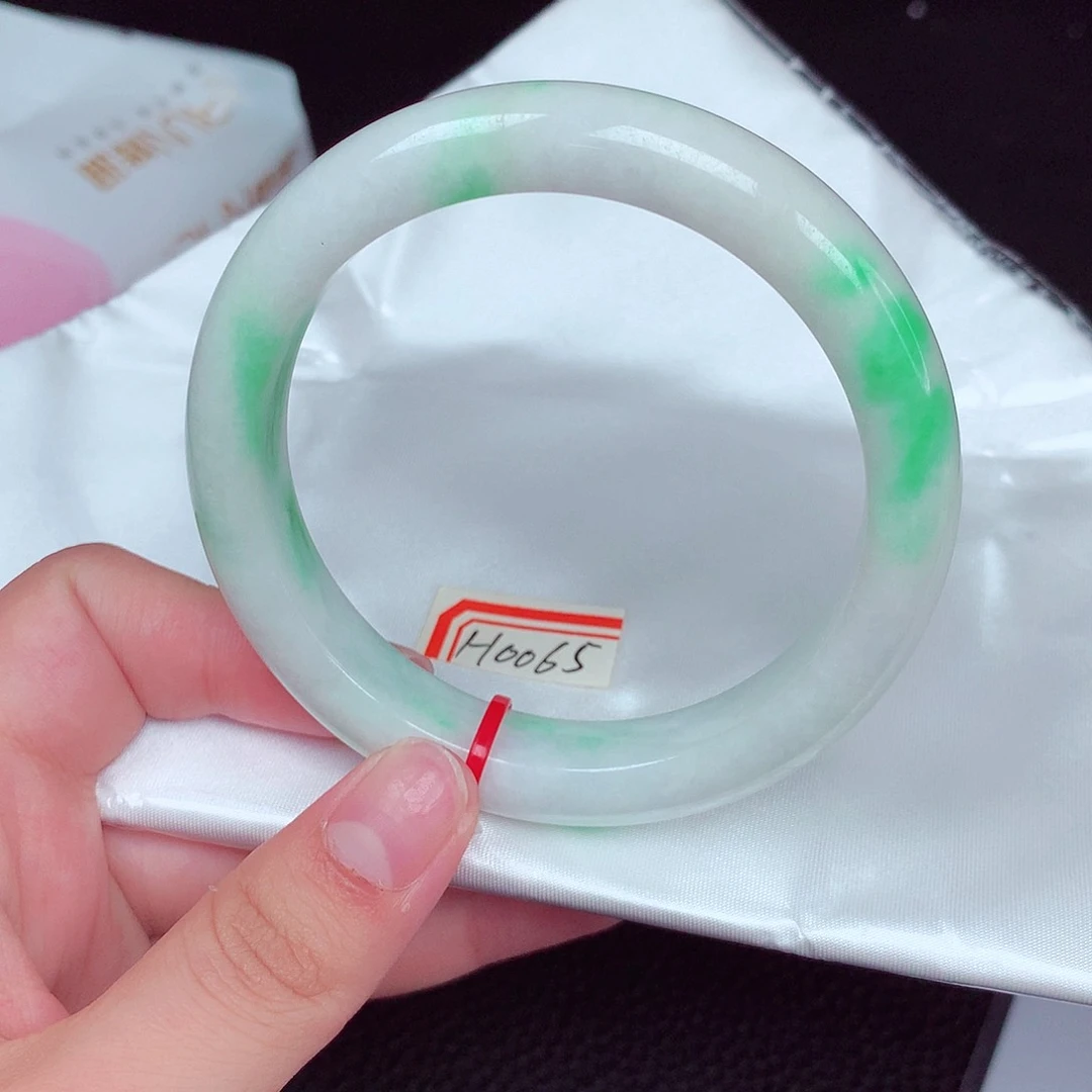 翡翠手镯未镶嵌正圈59.60