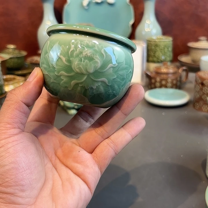 瓷片龙泉青瓷龙泉青瓷