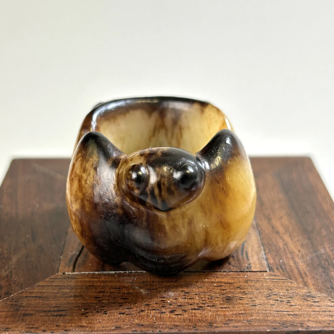 明代新疆和田玉玉蝉扳指4709