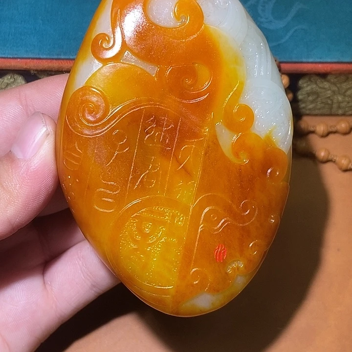 王***大和田玉未镶嵌颈饰CC